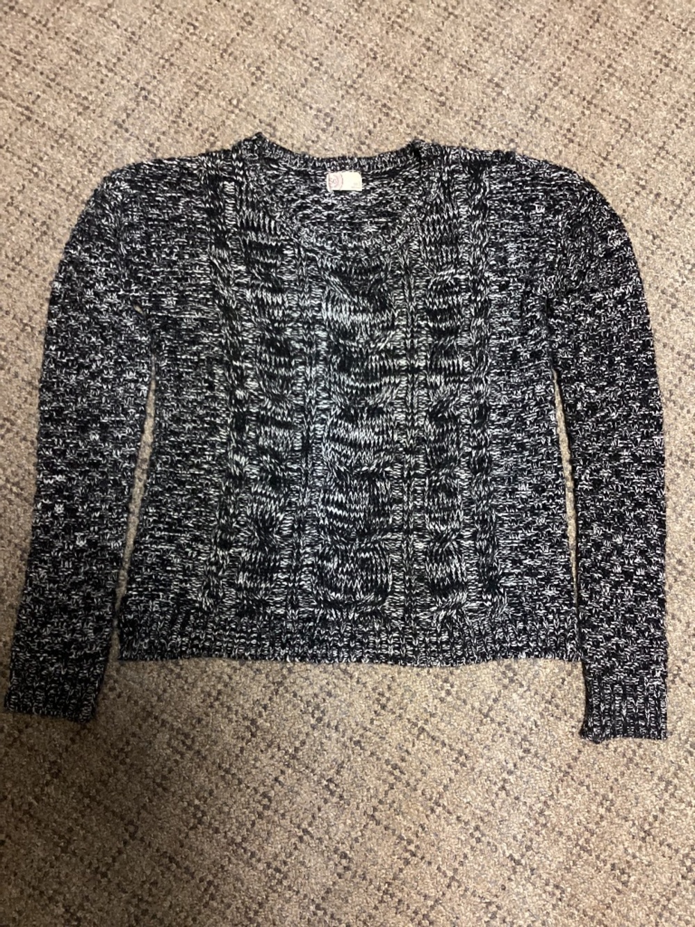 SO Black White Cable Knit Marled Crewneck Sweater Size Small